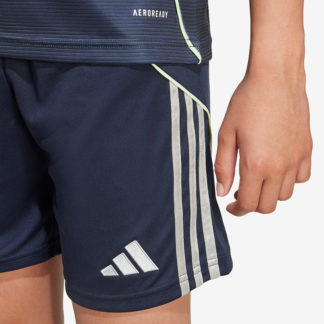 Conjunto Infantil Real Madrid II 2025/26